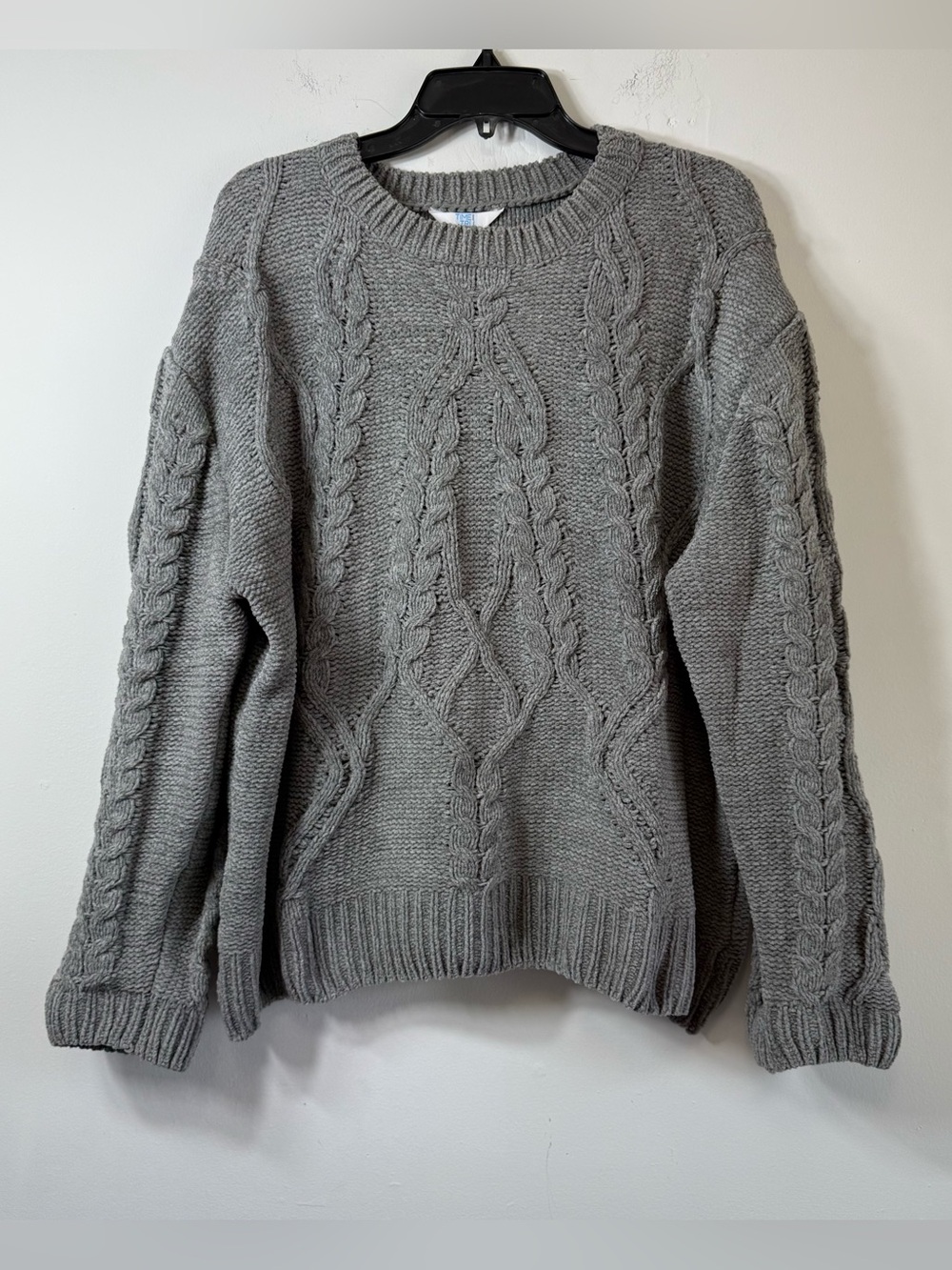 Grey Cable Knit Sweater Large Chunky Cozy Crewneck L 12-14